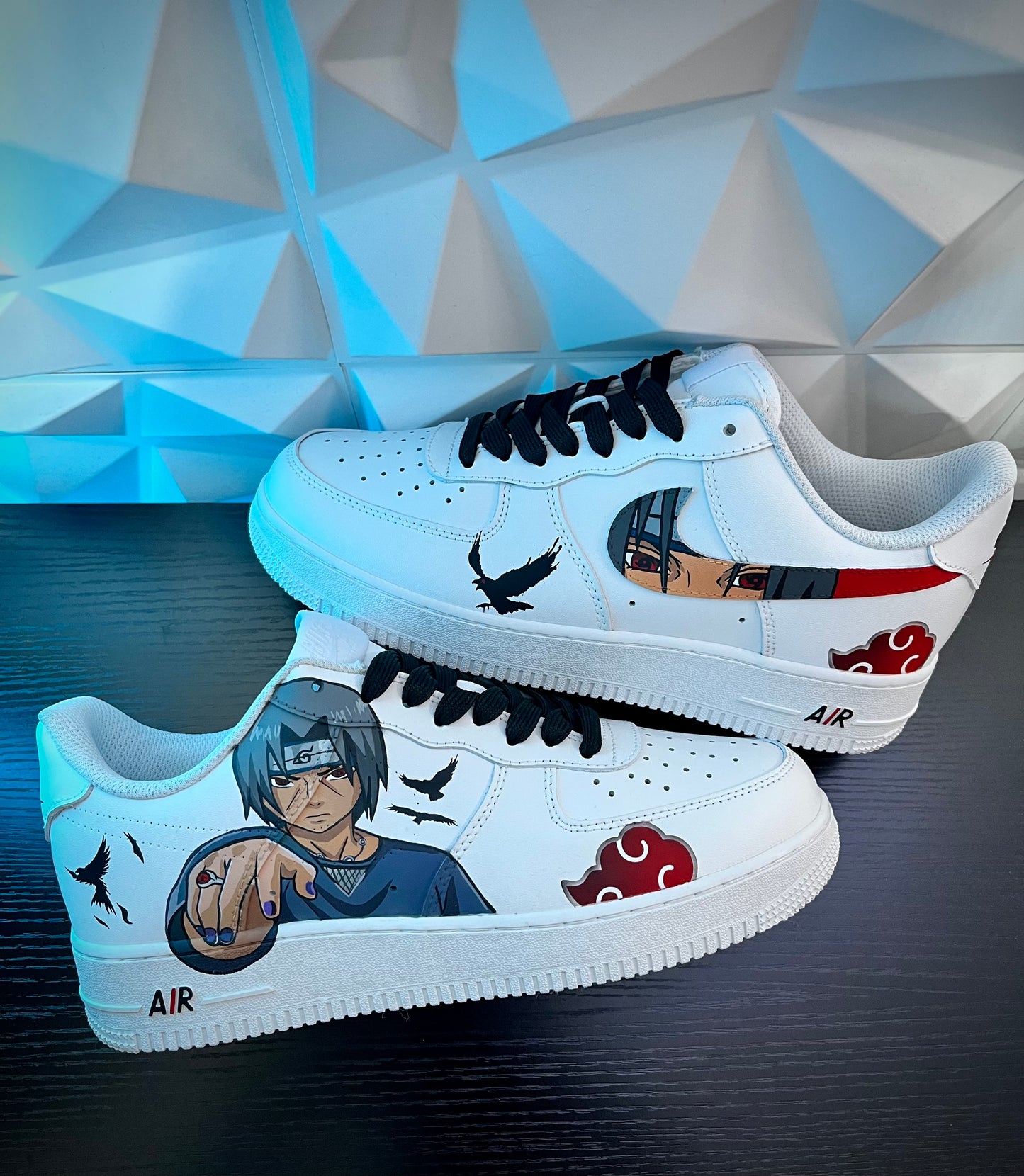 Zapatillas personalizadas de Itachi Uchiha de la AIR FORCE 1
