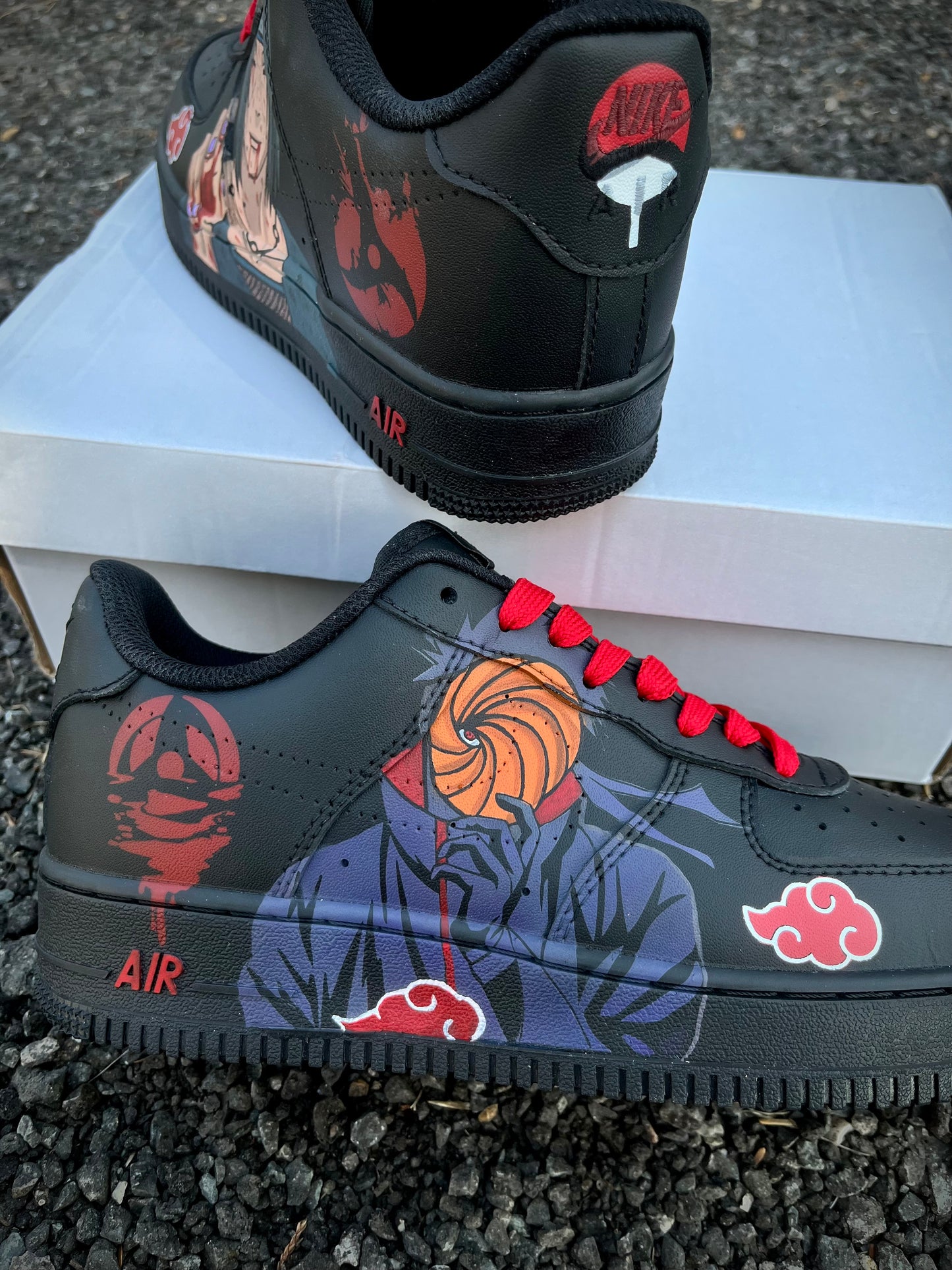 Obito e Itachi Air Force 1 negro